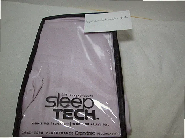 NEW Sleep Tech Performance 2 Standard Pillowcases - 550 Thread Count - Lilac