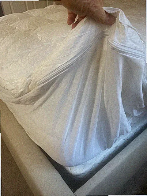 Sleep Innovations mattress cover topper washable King sz fitted EUC Cleaned